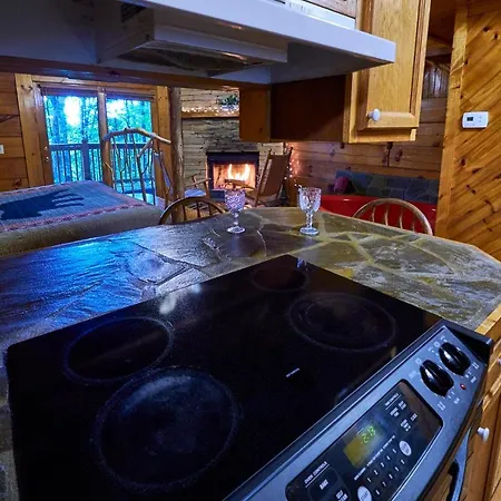 Gatlinburg Adventure Cabins Sevierville Extérieur photo