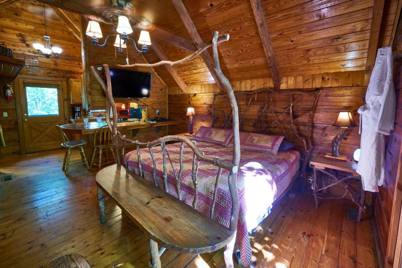 Gatlinburg Adventure Chalet *